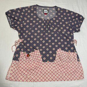 Mary Engelbreit Sz M Medical Scrub Top Shirt Purple w/Cherries Cotton